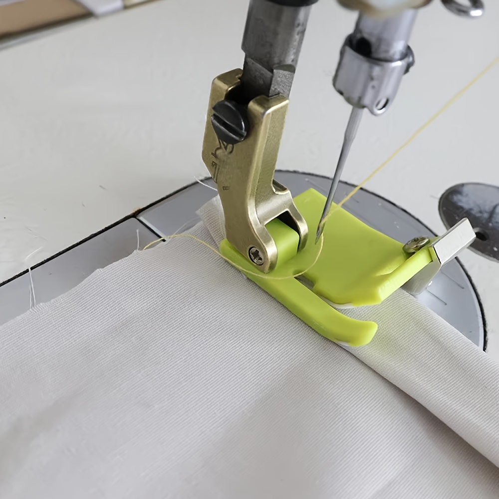 Sewing Roll - 1 stuk willekeurige kleur plastic T9