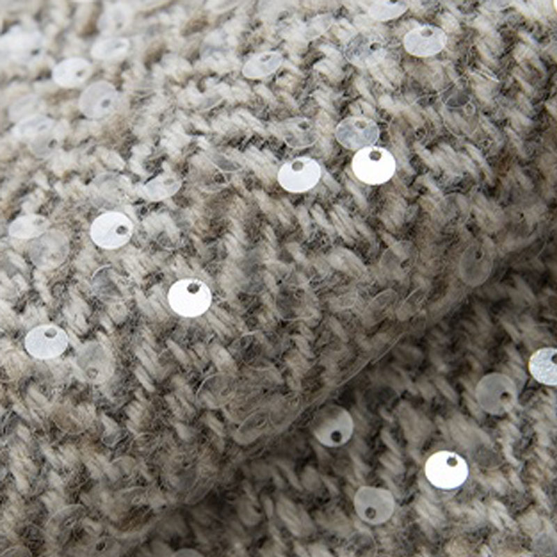 Lichtgrijs met pailletten gare - Sewing Tweed recensie en prijs